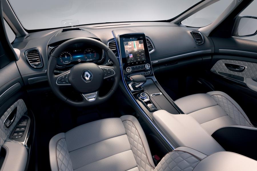 Торпедо Renault Espace Initiale Paris (JR) 2019 года  (WW) (фото 26 из 36)